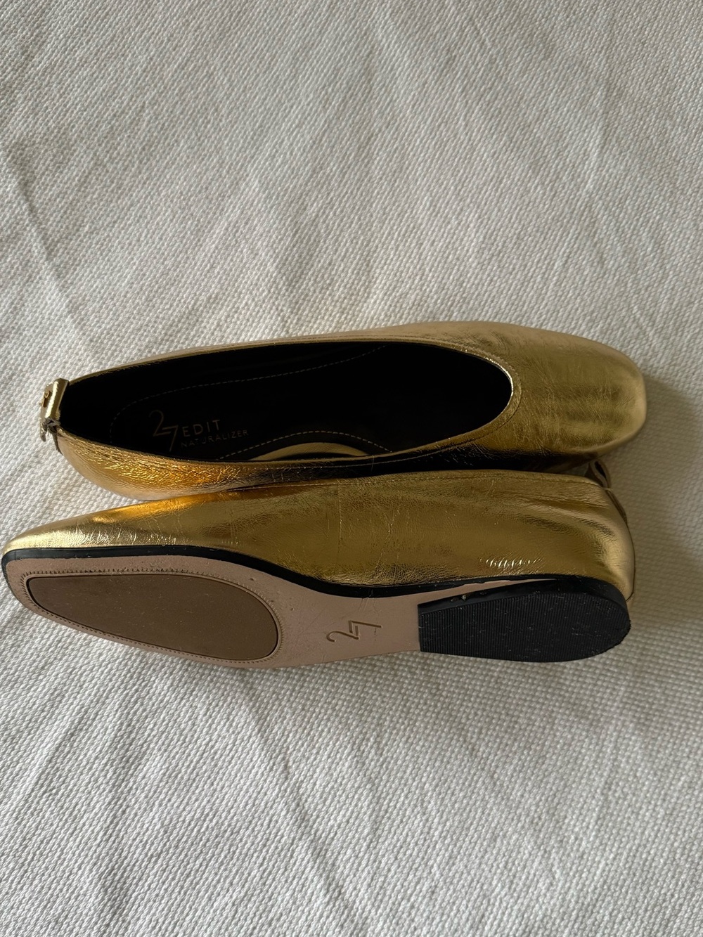 27 Edit Naturalizer Women's Carla Ballet Flat - Dark Gold - EUC - Size 9 - Picture 3 of 6